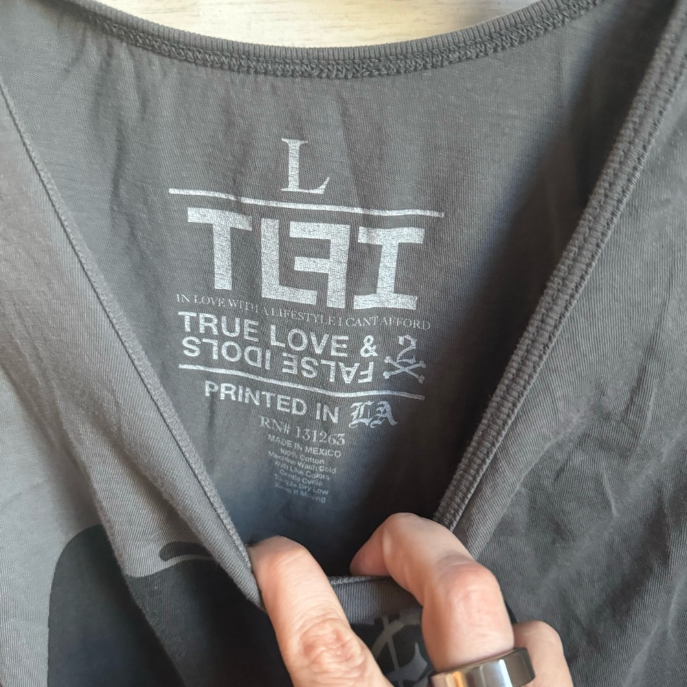 True Love & False Idols Tank - Picture 2 of 5